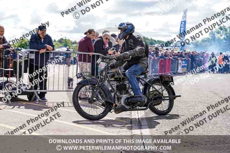 Vintage motorcycle club;eventdigitalimages;no limits trackdays;peter wileman photography;vintage motocycles;vmcc banbury run photographs